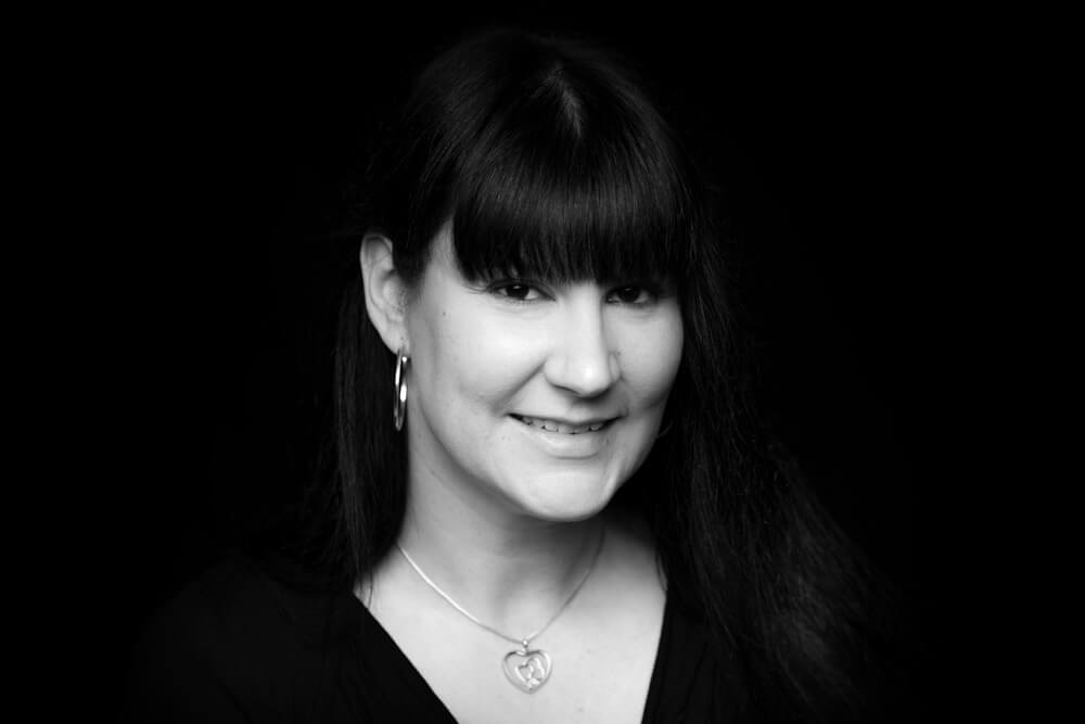 Dipl.-Kauffrau Kirstin Tichelofen