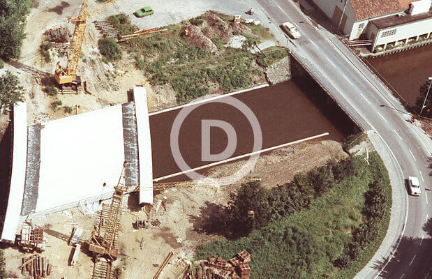 Werther Str. Brückenbau, Berufsschule, alte BP Tankstelle 1980
